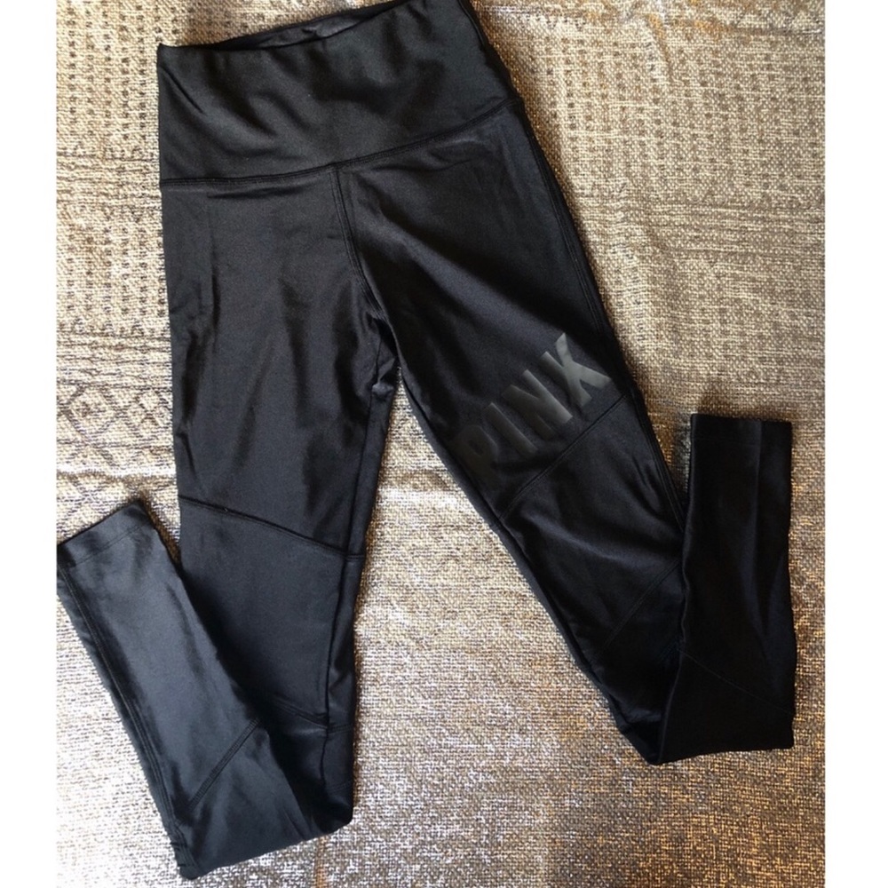 ✨VS Pink High Waist Moto Black leggings ✨